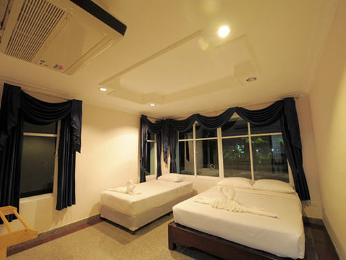 Resort Baan Faa Talaychan 2*